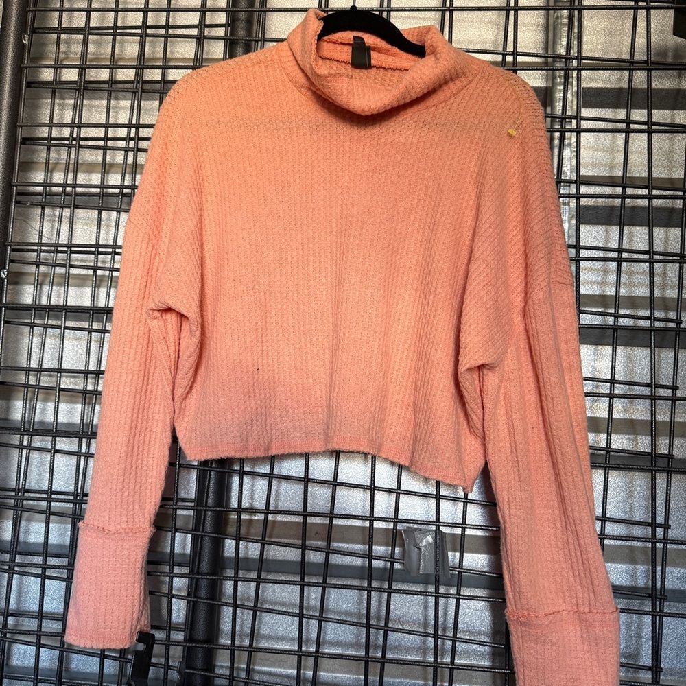 womens large Cropped Turtleneck Sweater peach wild fable loose fit A5